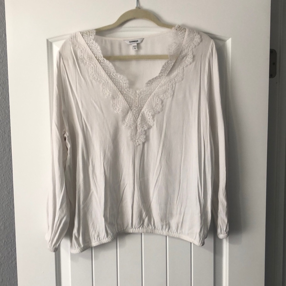 White cinch bottom long sleeve